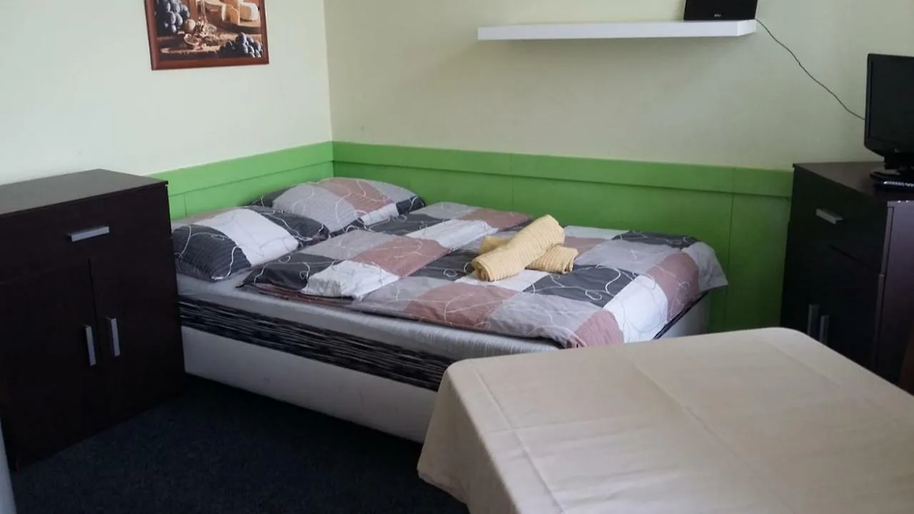 Hostel Damiell Prague