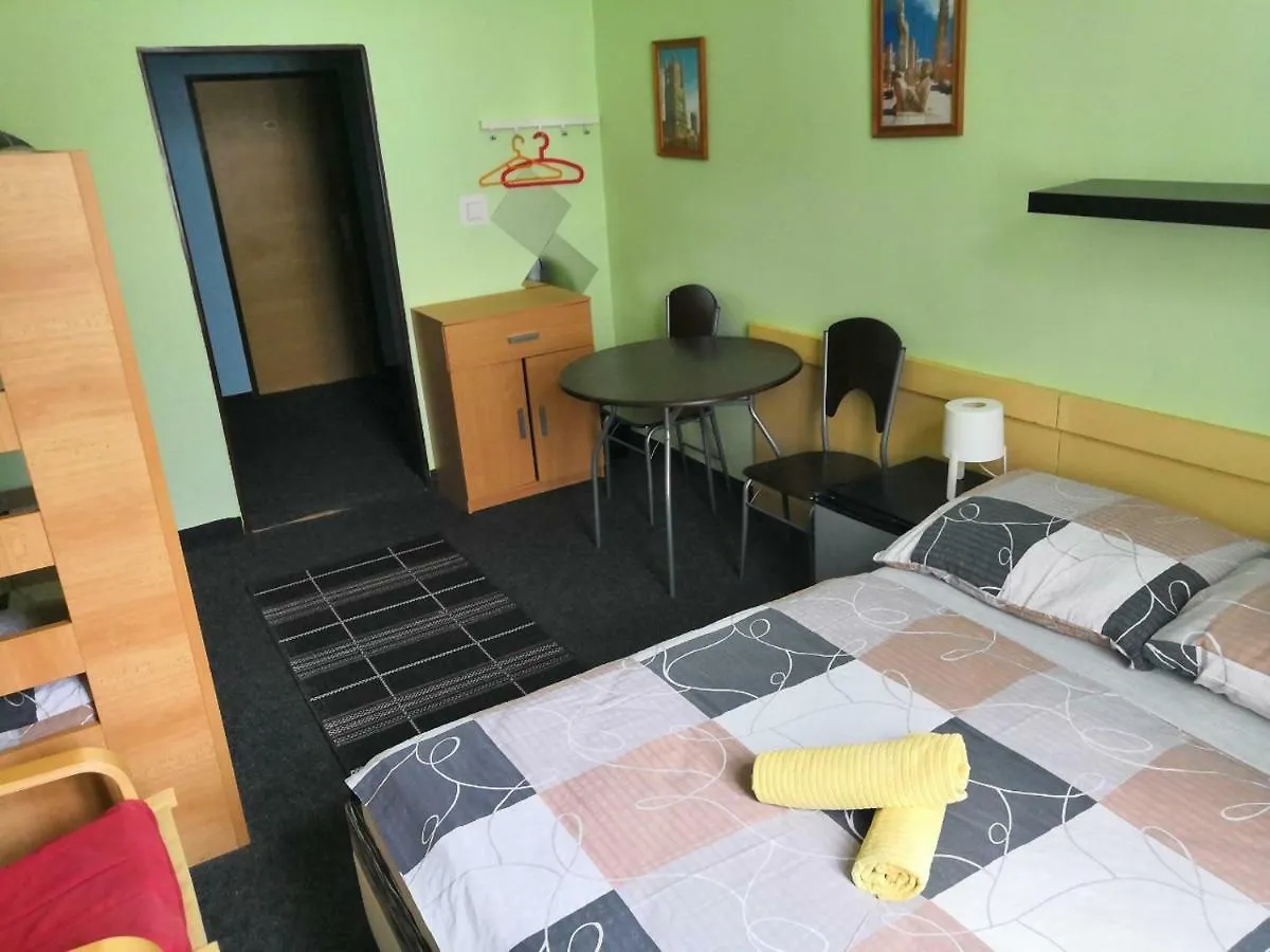 Hostel Damiell Prague