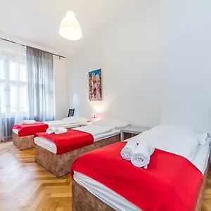 3* Hostel Welcome Apartments And Hostel Prague