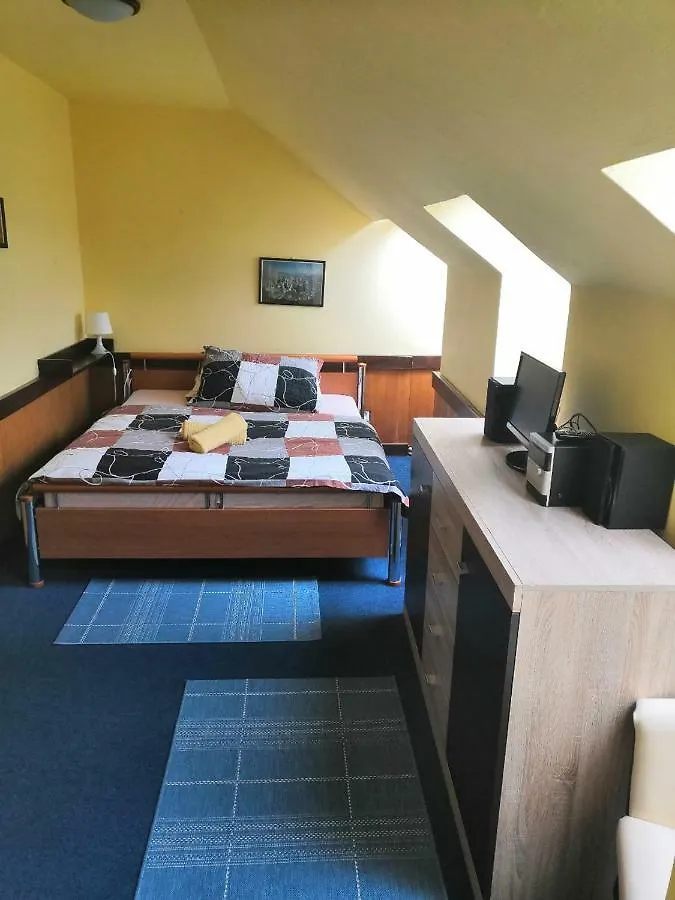 Hostel Damiell Prag 0*,