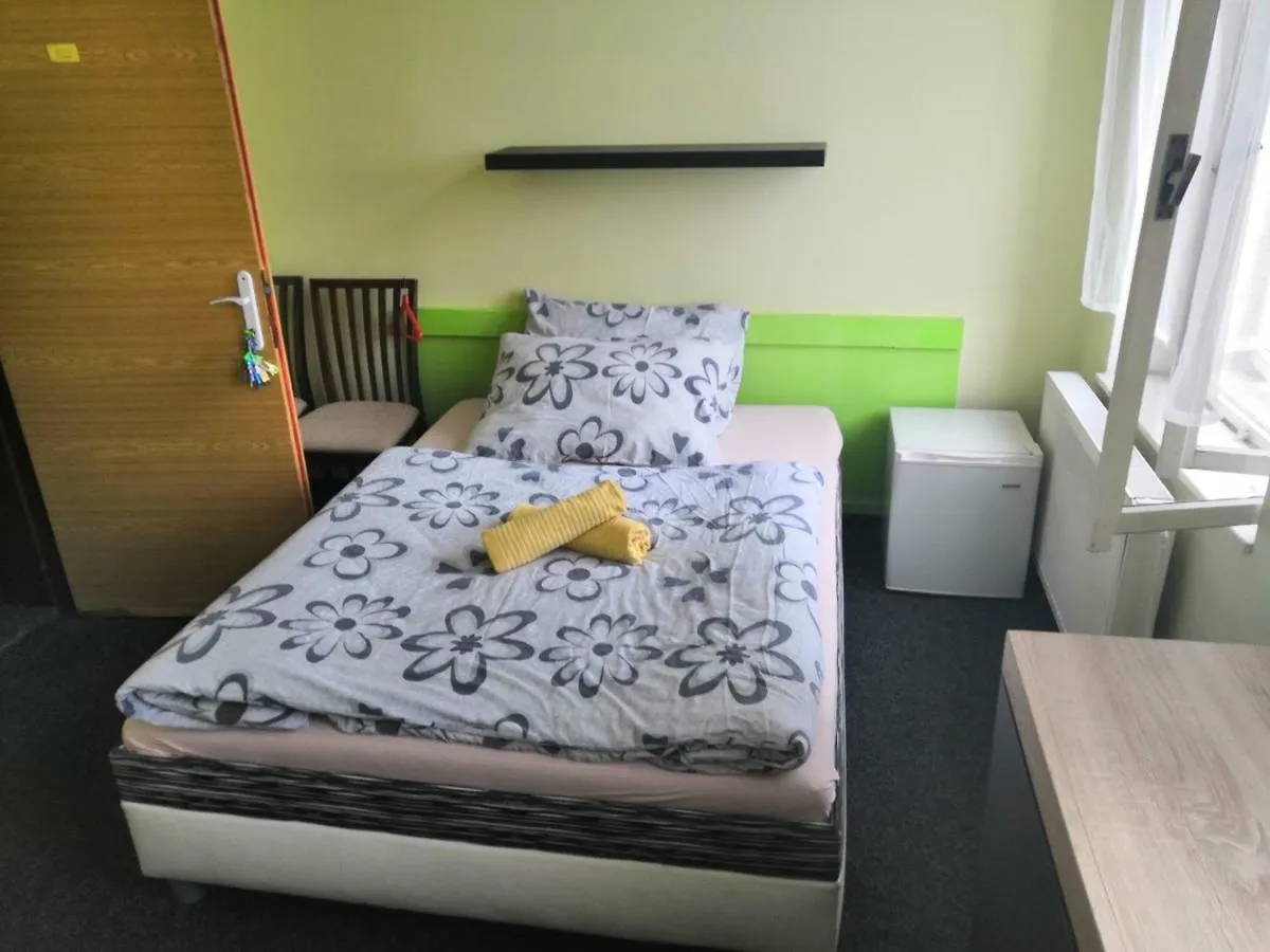 Hostel Damiell Praag 0*,  Tsjechië