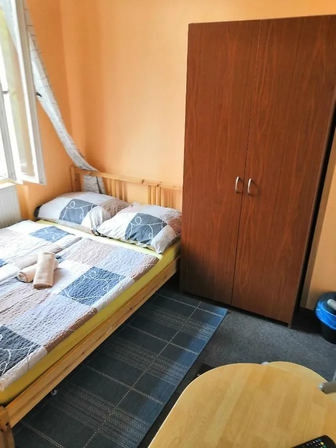 Hostel Damiell Prague 0*,  Czech Republic