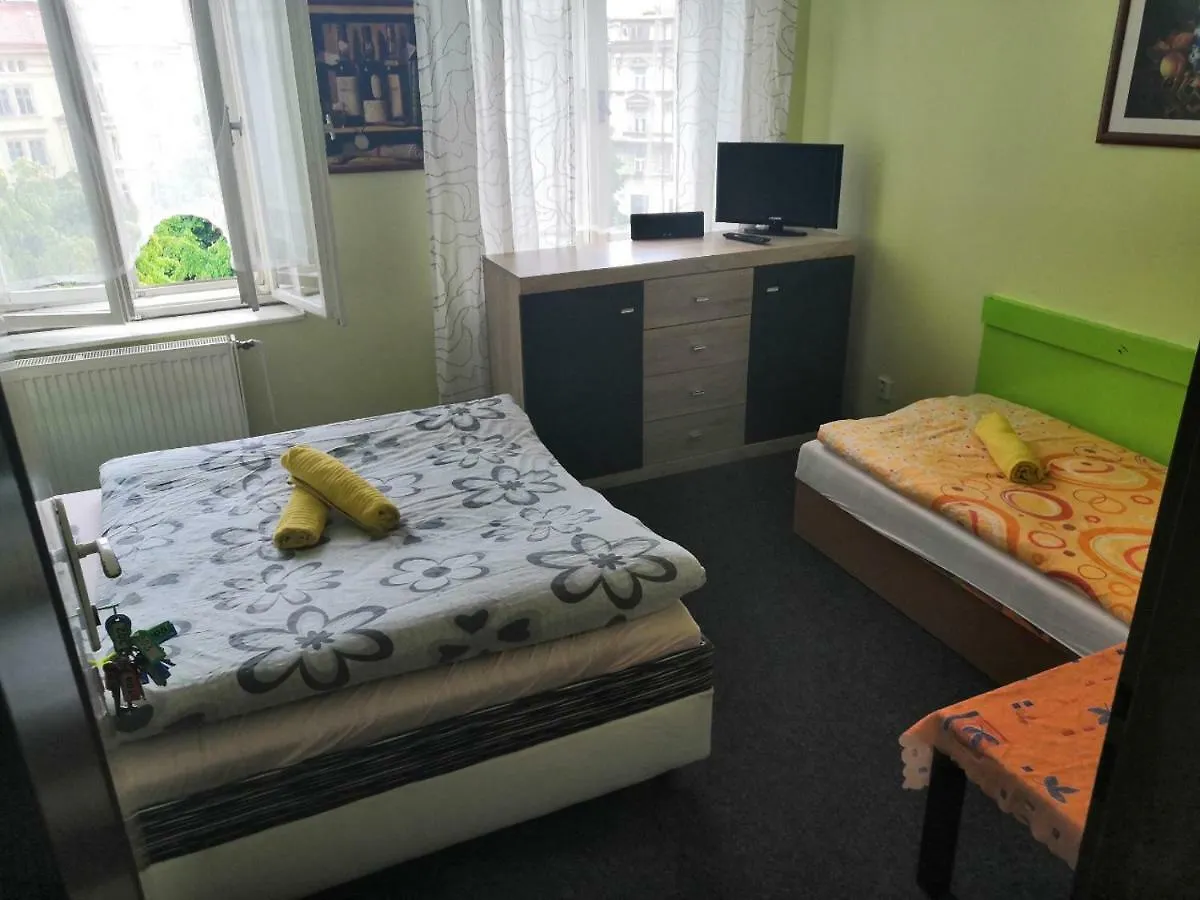 Hostel Damiell Prag 0*,