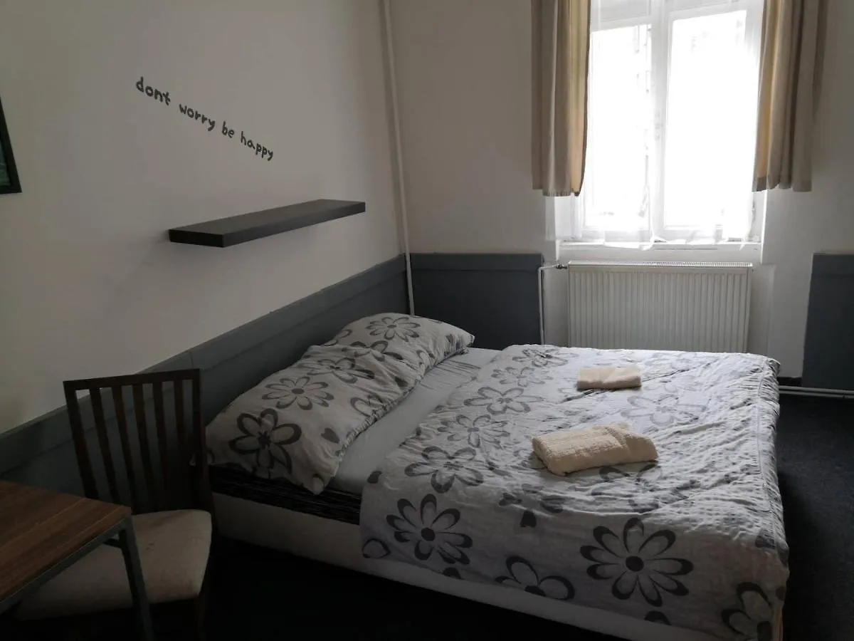 Hostel Damiell Praag 0*,  Tsjechië